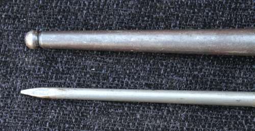 Early Singer Made No4 MKII Spike Bayonet