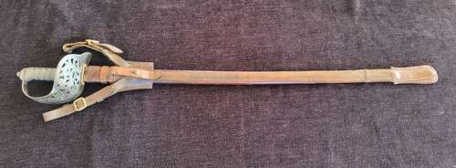 1845/95 Officers Sword Hampshire Regiment Casualty