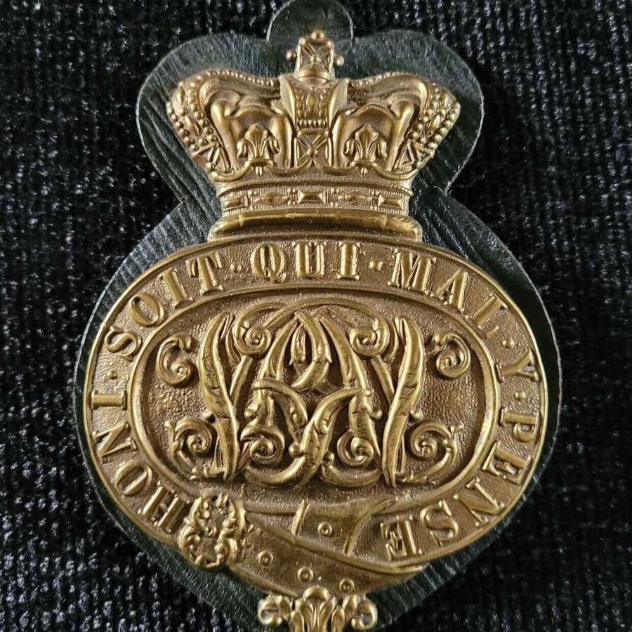 Grenadier Guards Valise Badge