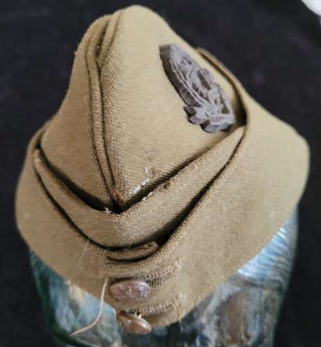 Middlesex Regiment Officers Beret And Forage Cap
