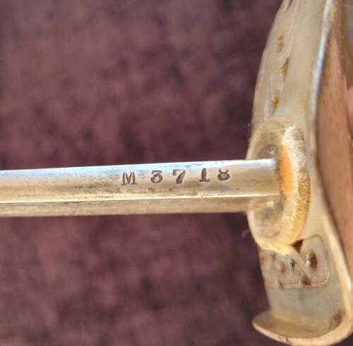 Scarce 1897 Pattern VRI Infantry Officers Sword By Mole