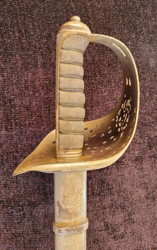 Scarce 1897 Pattern VRI Infantry Officers Sword By Mole