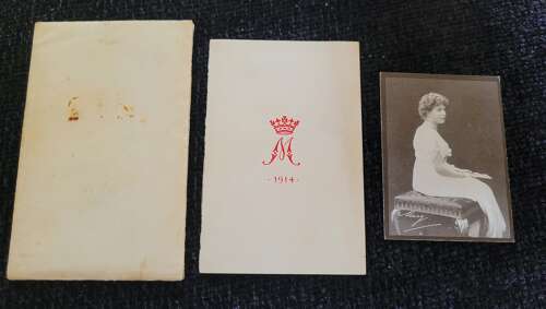 A Complete Princess Mary Gift Tin